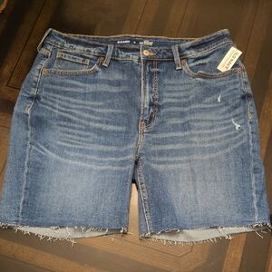 Old Navy High-Rise OG Straight Denim Shorts 16 NWT Blue Frayed Hem Distressed